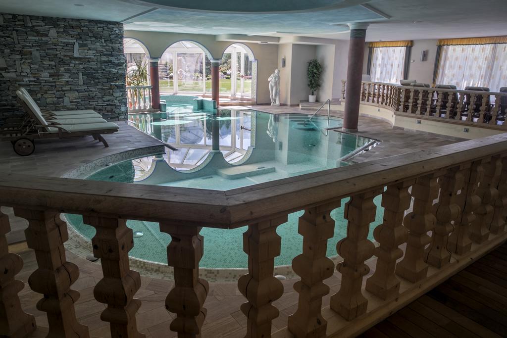 Hotel Gran Paradiso San Cassiano  Kültér fotó